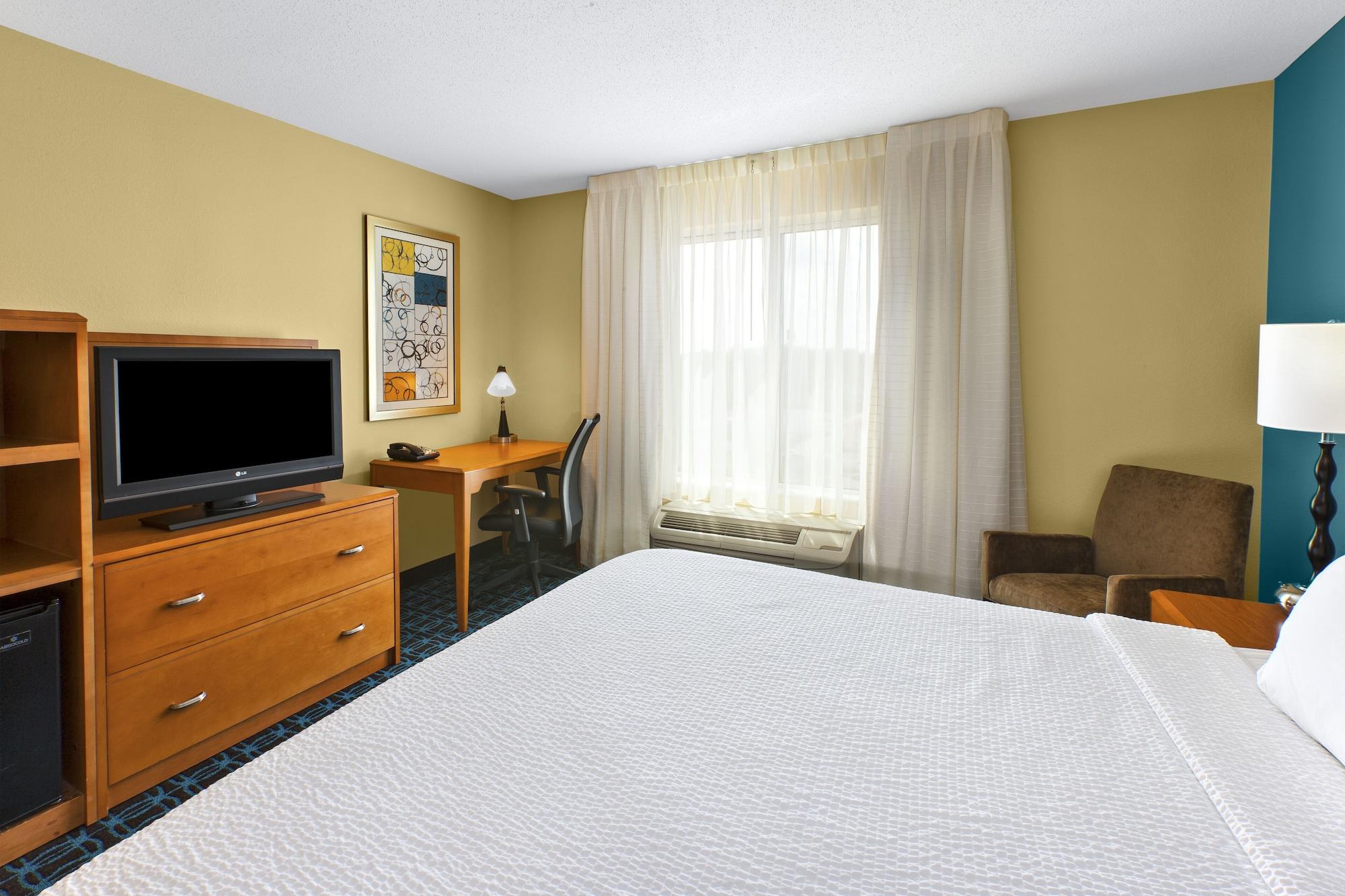 Fairfield Inn & Suites Louisville East Екстериор снимка