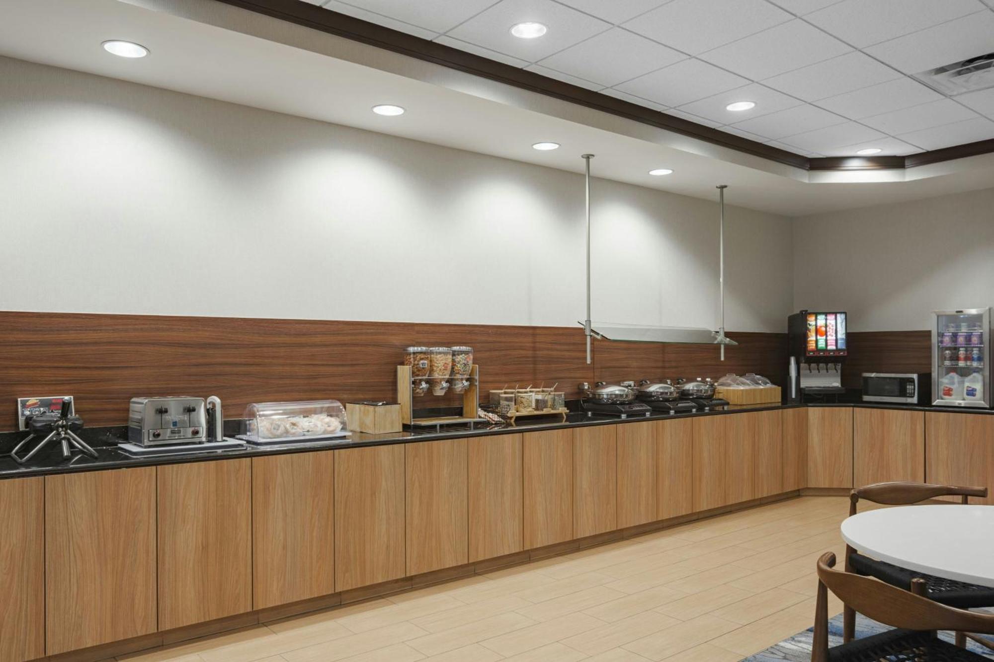 Fairfield Inn & Suites Louisville East Екстериор снимка