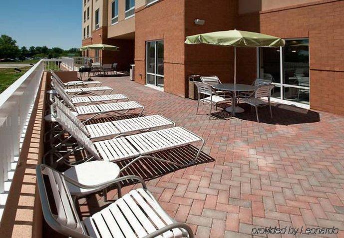Fairfield Inn & Suites Louisville East Екстериор снимка